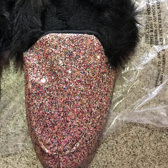 VS FAUX FUR GLITTER SLIPPERS SZ M 7-8 - Picture 4 of 6